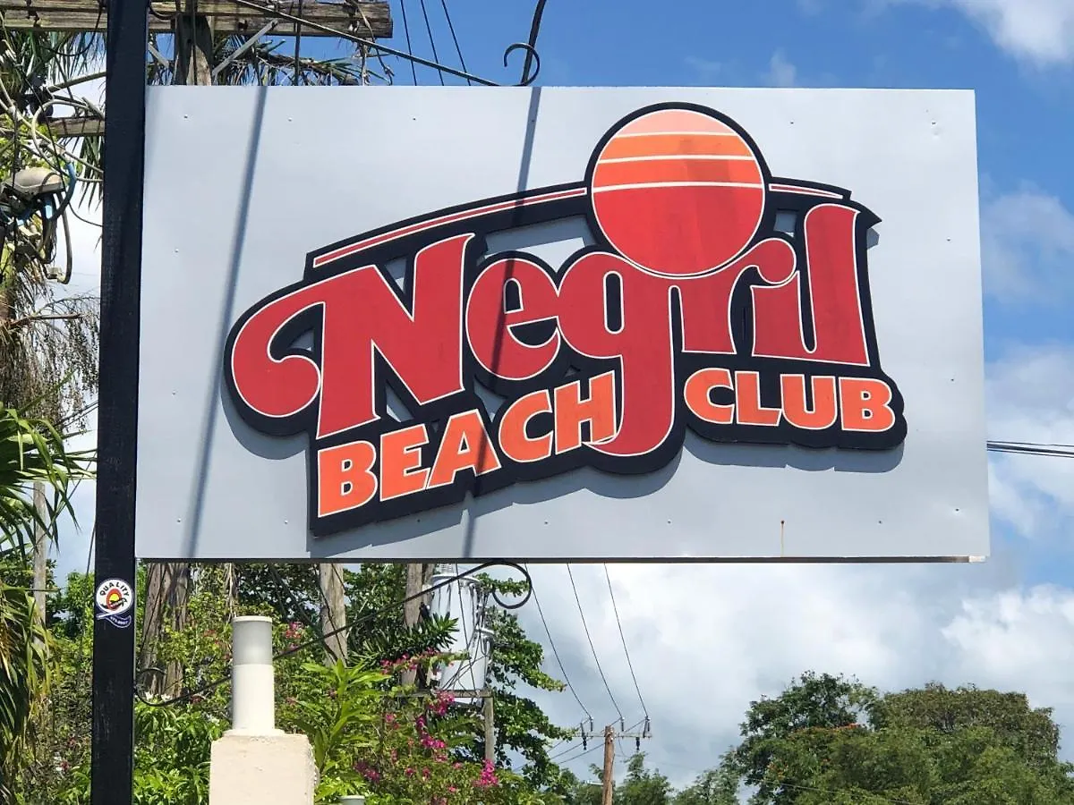 Apartment Marriott White Sands, Beachfront Condo At Negril Beach Club